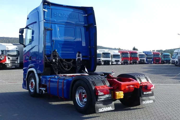 Scania S500 / EURO 6 / RETARDER / KLIMA POSTOJOWA / NAVI / STANDARD / zdjęcie 32