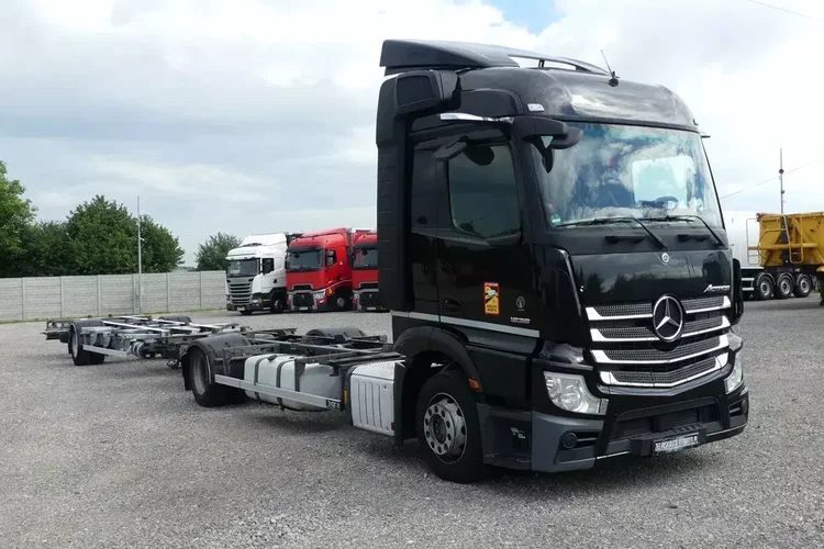 Mercedes ACTROS MP5 1836 / AUTOMAT / ZESTAW BDF / EURO 6 / zdjęcie 7