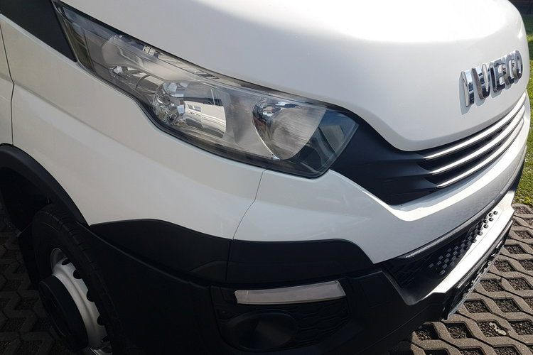Iveco 70C18 WYWROTKA 3STRONNA KIPER 3.77x2.20 BLIŹNIAKI zdjęcie 32