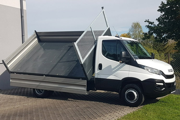 Iveco 70C18 WYWROTKA 3STRONNA KIPER 3.77x2.20 BLIŹNIAKI zdjęcie 1