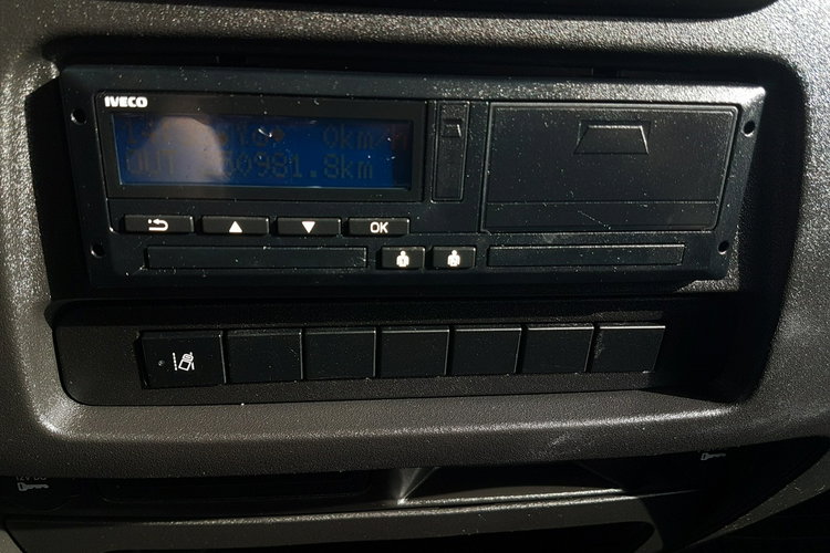 Iveco 70C18 WYWROTKA 3STRONNA KIPER 3.77x2.20 BLIŹNIAKI zdjęcie 36