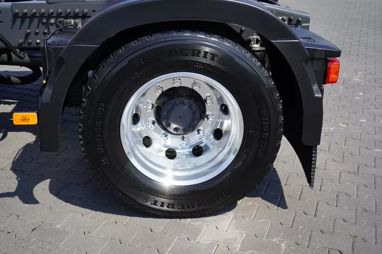 Volvo FM / 460 / E 6 / ACC / PEŁNY ADR / LEKKI / 6640 KG / HYDRAULIKA / PTO zdjęcie 11