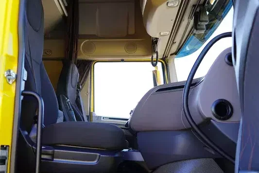 DAF XF / 480 / ACC / E 6 / ZESTAW PRZEJAZDOWY 120 M3 / RETARDER / OŚ SKRĘTNA zdjęcie 39