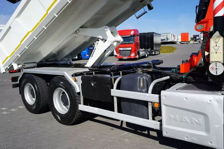 MAN TGS / 33.420 / E 6 / WYWROTKA + HDS / FASSI F 175 / 6 X 4 / HYDROBURTA / ŁYŻKA zdjęcie 15