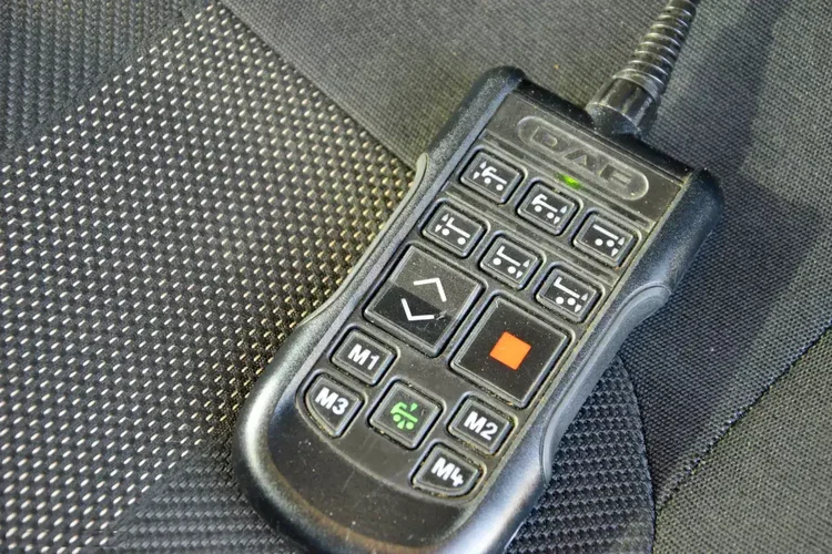 DAF XG+ 480 / LOW DECK / SALONKA / ZF INTARDER / KLIMA POST. / FULL LED / KAMERY zdjęcie 22