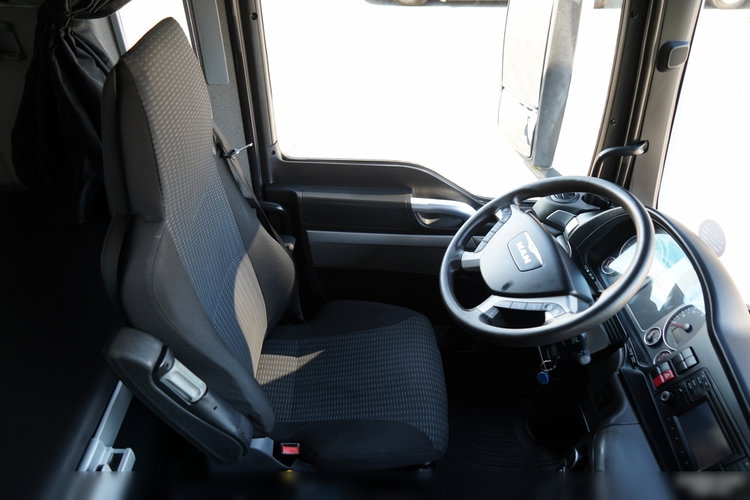 MAN TGS 18.440 / HYDRAULIKA / PEŁNY ADR / EURO 6 zdjęcie 27