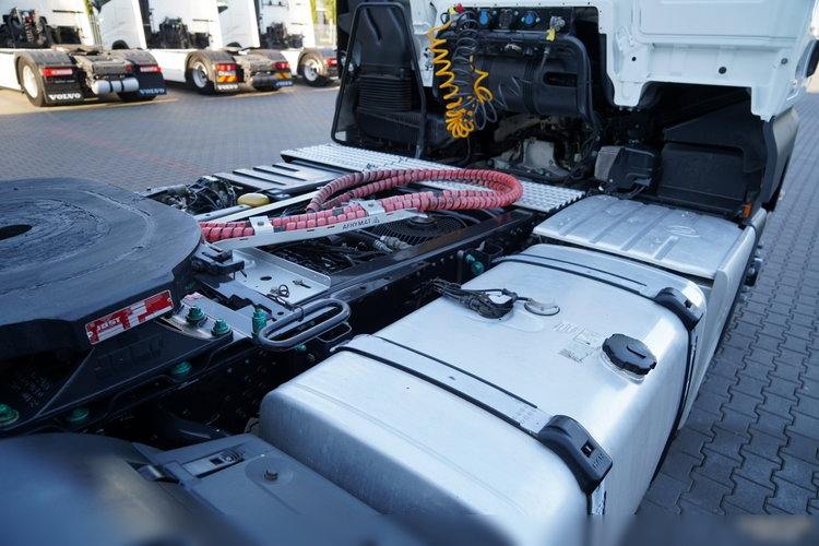 MAN TGX 18.460 / 4x4 / XLX / HYDRODRIVE / HYDRAULIKA / NAVI RIO / SPROWADZONY zdjęcie 16