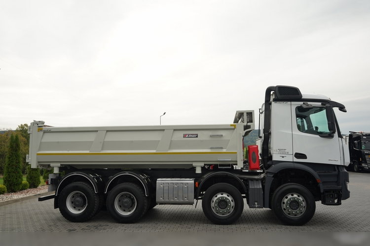 Mercedes AROCS 3240 / 8x4 / WYWROTKA - 5.7 M / HYDROBURTA / AUTOMAT / EURO 6 / zdjęcie 16
