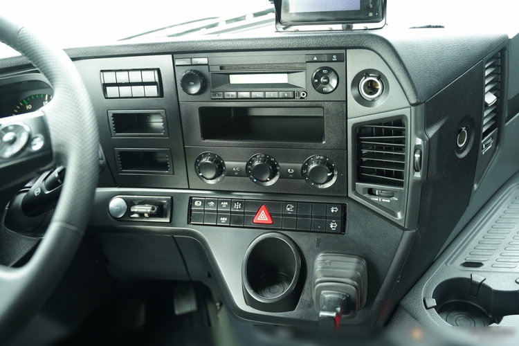 Mercedes AROCS 3240 / 8x4 / WYWROTKA - 5.7 M / HYDROBURTA / AUTOMAT / EURO 6 / zdjęcie 36