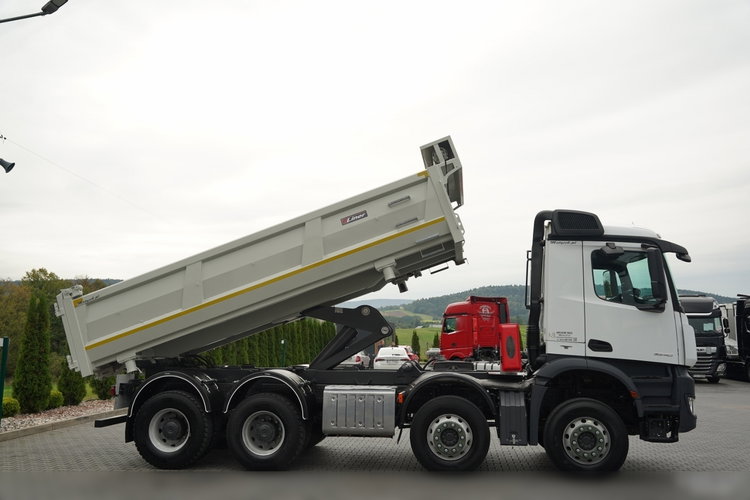 Mercedes AROCS 3240 / 8x4 / WYWROTKA - 5.7 M / HYDROBURTA / AUTOMAT / EURO 6 / zdjęcie 6