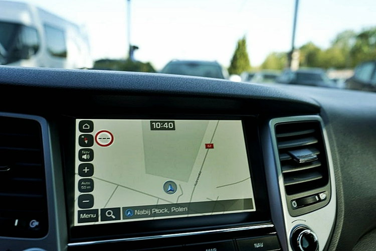 Hyundai Tucson 1.7CRDI NAVI, alu R19, skóra, kamera, 2018r. zdjęcie 24
