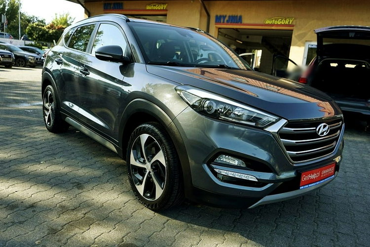 Hyundai Tucson 1.7CRDI NAVI, alu R19, skóra, kamera, 2018r. zdjęcie 3