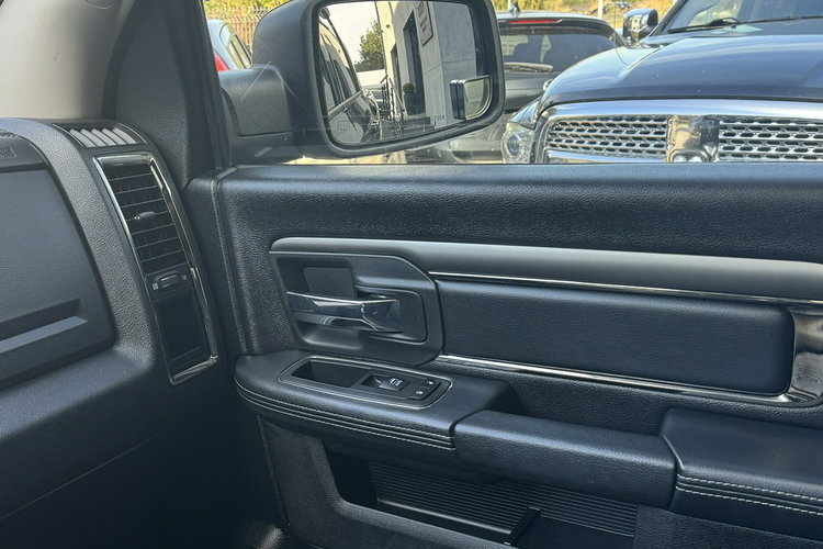 Dodge RAM 5.7HEMI Ram Box Kam cofania Wentyle Alpine Grzana kierownica Fv 23% zdjęcie 16