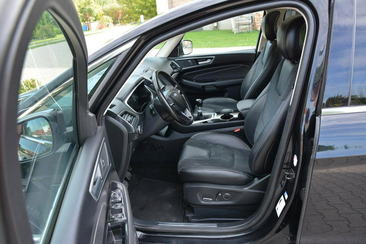 Ford S-Max 7-foteli Full Led Radar Navi Sķóry Panorama Convers 2xParkt Alu18 zdjęcie 19
