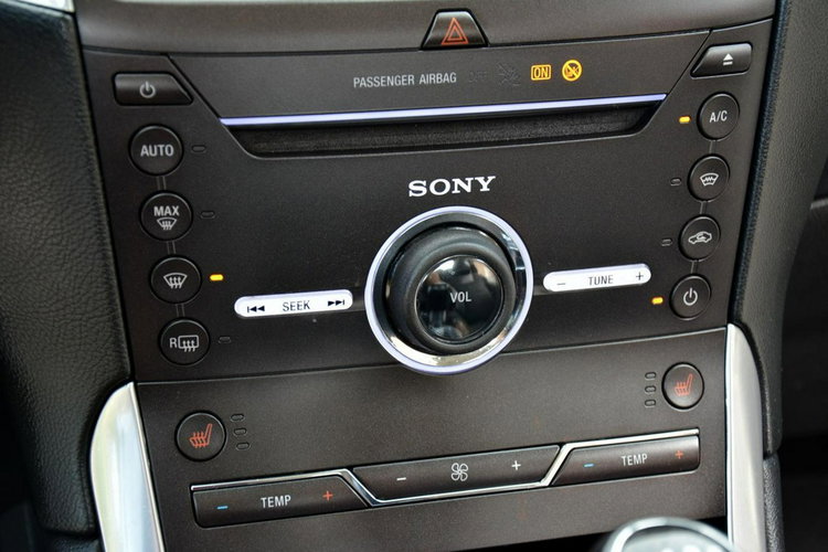 Ford S-Max 7-foteli Full Led Radar Navi Sķóry Panorama Convers 2xParkt Alu18 zdjęcie 30