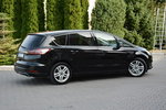 Ford S-Max 7-foteli Full Led Radar Navi Sķóry Panorama Convers 2xParkt Alu18 zdjęcie 4