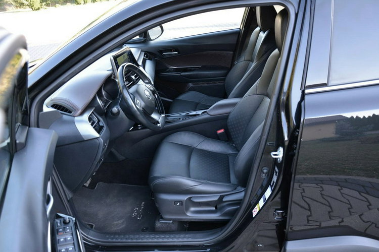Toyota C-HR Lounge JBL Full Led Radar Navi Kamera Keyless ParkAssist BLIS Aso zdjęcie 18