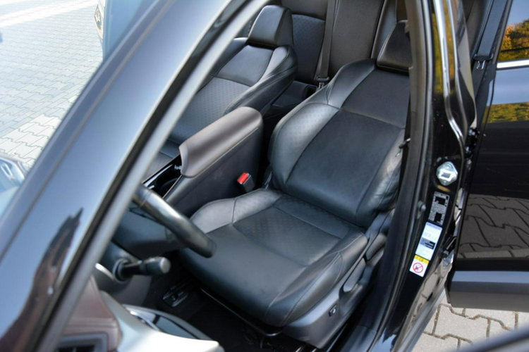 Toyota C-HR Lounge JBL Full Led Radar Navi Kamera Keyless ParkAssist BLIS Aso zdjęcie 20