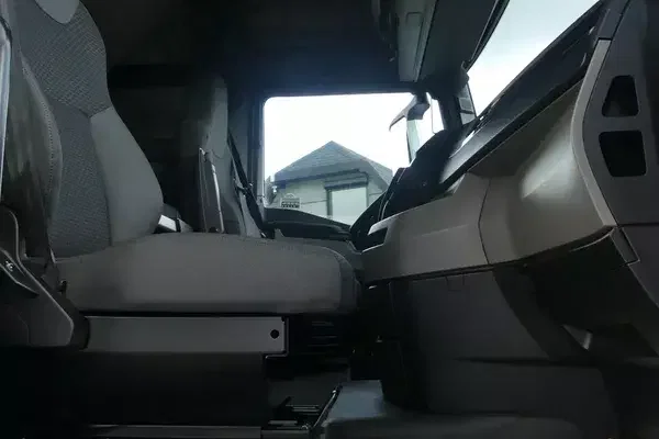 MAN TGX 18.470 / EURO 6 / LOW DECK / EURO 6 / AUTOMAT / zdjęcie 22