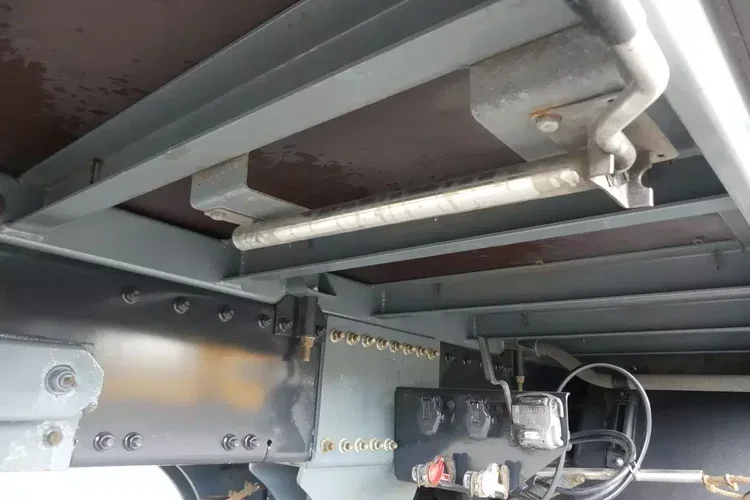 Iveco S WAY 460 / FIRANKA 8.10m / EURO 6 / KLIMATYZACJA POSTOJOWA / zdjęcie 11