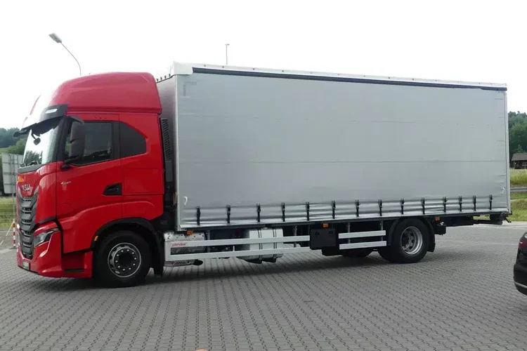 Iveco S WAY 460 / FIRANKA 8.10m / EURO 6 / KLIMATYZACJA POSTOJOWA / zdjęcie 23