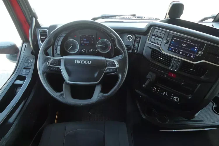 Iveco S WAY 460 / FIRANKA 8.10m / EURO 6 / KLIMATYZACJA POSTOJOWA / zdjęcie 24