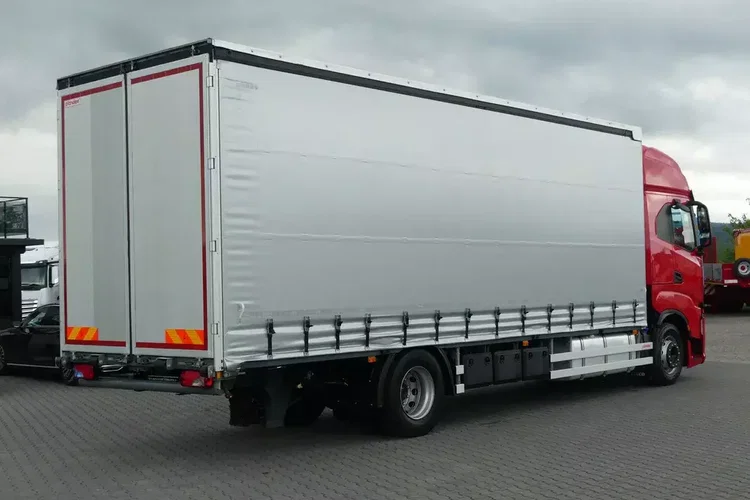 Iveco S WAY 460 / FIRANKA 8.10m / EURO 6 / KLIMATYZACJA POSTOJOWA / zdjęcie 35