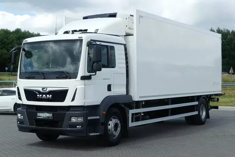 MAN TGM 18.250 / CHŁODNIA + WINDA / KABINA SYPIALNA / EURO 6 / zdjęcie 23