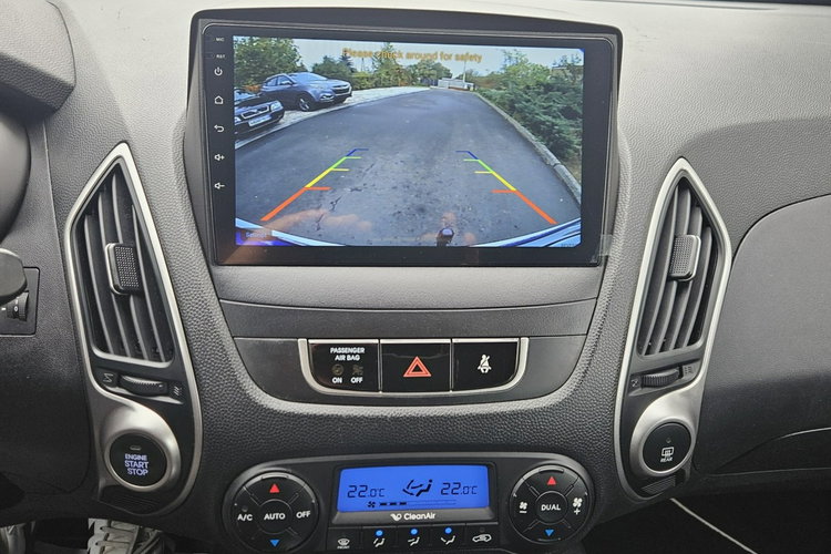 Hyundai ix35 100% Fabryczny Lakier Panorama Kamera Bogate Wyposażenie zdjęcie 10