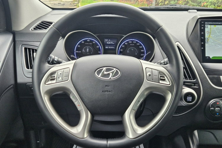 Hyundai ix35 100% Fabryczny Lakier Panorama Kamera Bogate Wyposażenie zdjęcie 18