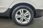 Hyundai ix35 100% Fabryczny Lakier Panorama Kamera Bogate Wyposażenie zdjęcie 20