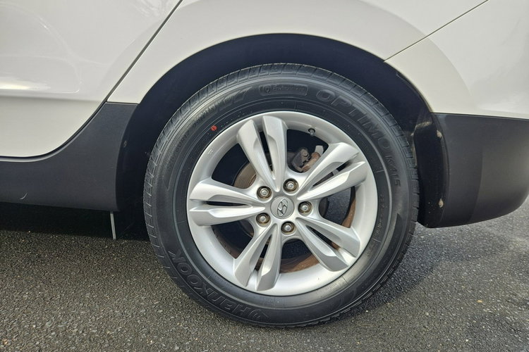Hyundai ix35 100% Fabryczny Lakier Panorama Kamera Bogate Wyposażenie zdjęcie 20