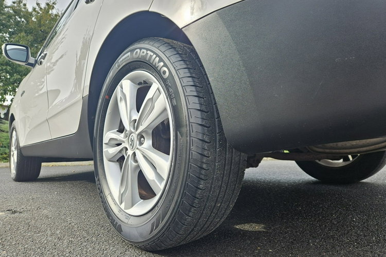 Hyundai ix35 100% Fabryczny Lakier Panorama Kamera Bogate Wyposażenie zdjęcie 21