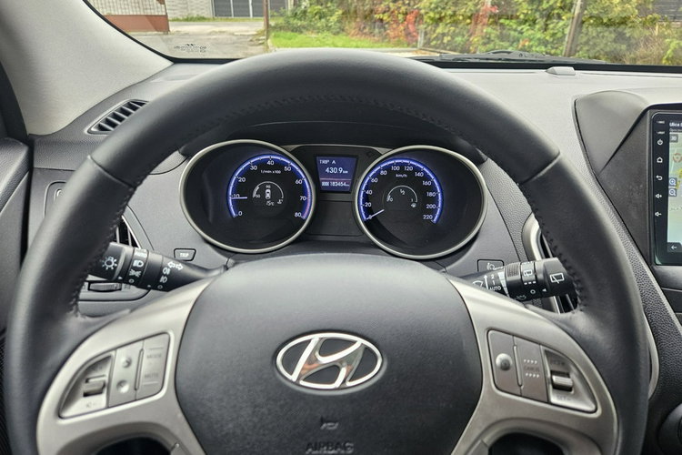 Hyundai ix35 100% Fabryczny Lakier Panorama Kamera Bogate Wyposażenie zdjęcie 29