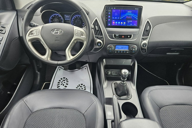 Hyundai ix35 100% Fabryczny Lakier Panorama Kamera Bogate Wyposażenie zdjęcie 9