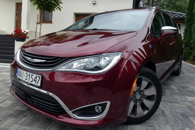 Chrysler Pacifica zdjęcie 29