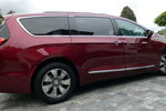 Chrysler Pacifica zdjęcie 8