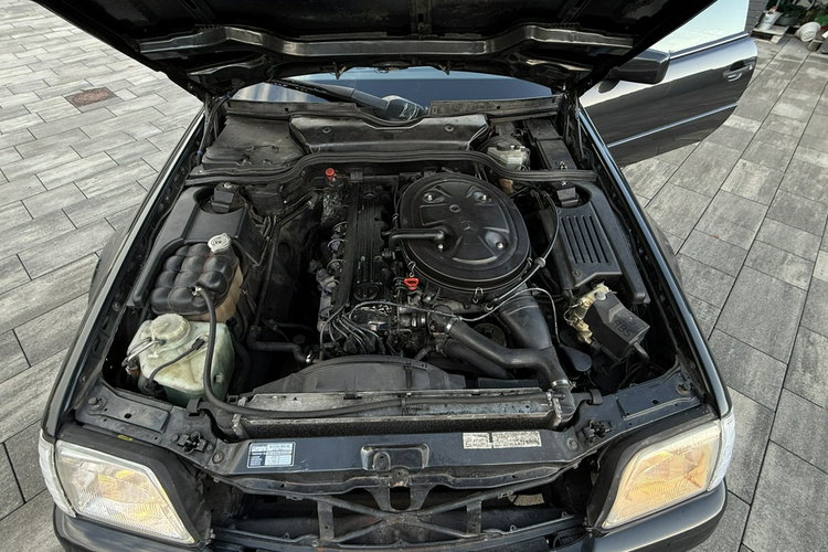 Mercedes SL 300 Sl300 R190 ładny stan 16 lat w jednych rękach garażowany pełna dokumen zdjęcie 23
