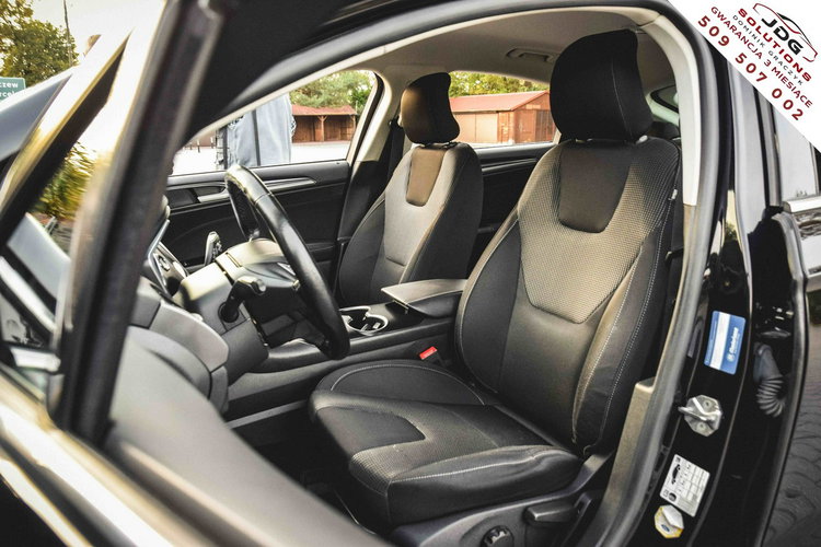 Ford Mondeo Z salonu - Titanium - Converse - Blis - EL. Klapa - Faktura VAT 23% zdjęcie 11