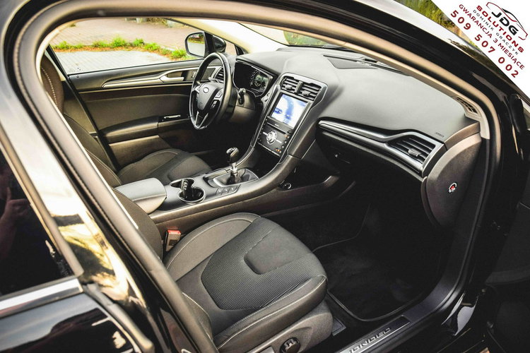 Ford Mondeo Z salonu - Titanium - Converse - Blis - EL. Klapa - Faktura VAT 23% zdjęcie 19