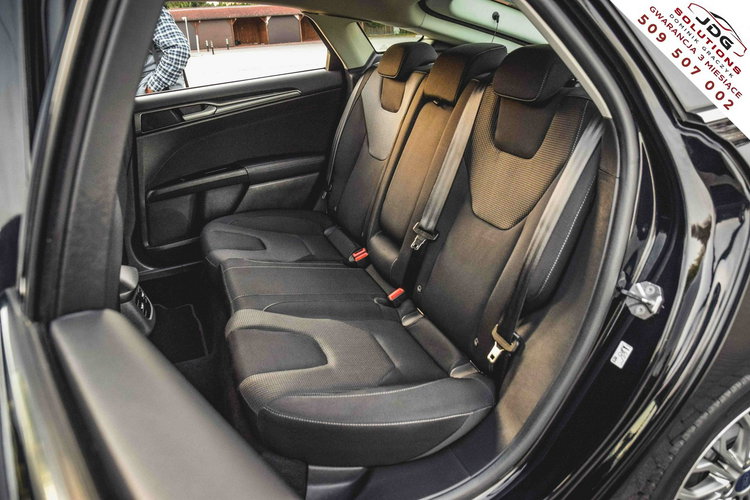 Ford Mondeo Z salonu - Titanium - Converse - Blis - EL. Klapa - Faktura VAT 23% zdjęcie 25