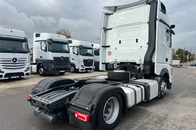 Mercedes ACTROS L GIGA SALONKA TOP WYPOSAZENIE zdjęcie 39