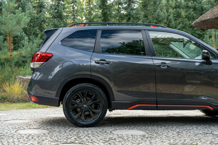 Subaru Forester Sport / 2.5L BOXER 182KM AWD / Bogata wersja / Import USA / FV zdjęcie 17