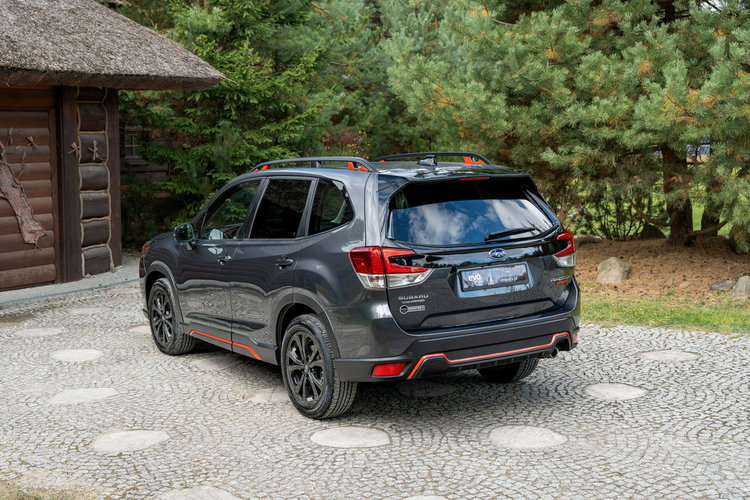 Subaru Forester Sport / 2.5L BOXER 182KM AWD / Bogata wersja / Import USA / FV zdjęcie 2