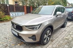 XC 40 VOLVOXC40 B3 2.0 Core aut, salon Polska , bezwyp, F-ra VAT-23, st.bdb zdjęcie 2