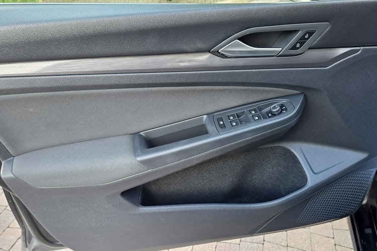 Volkswagen Golf 1.5 TSI EVO 130 KM, STYLE , ACC, Front Assist, Navi, Salon PL, F.vat 23% zdjęcie 18