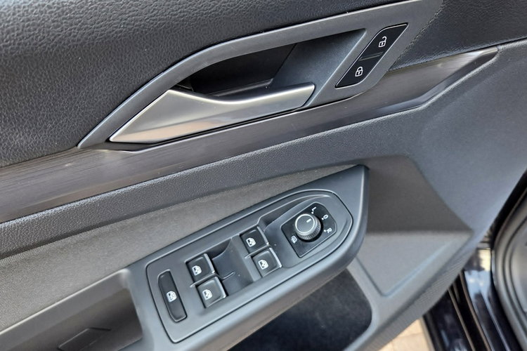 Volkswagen Golf 1.5 TSI EVO 130 KM, STYLE , ACC, Front Assist, Navi, Salon PL, F.vat 23% zdjęcie 19
