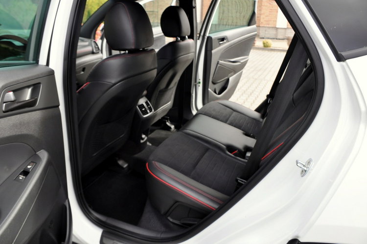 Hyundai Tucson 1.6T(177KM) N-Line 4WD Full Led Navi Kamera Skóry El.Fotele Alu19"ASO zdjęcie 22