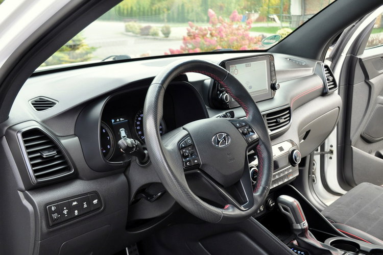 Hyundai Tucson 1.6T(177KM) N-Line 4WD Full Led Navi Kamera Skóry El.Fotele Alu19"ASO zdjęcie 24