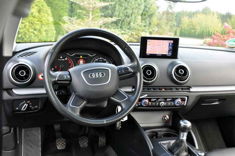Audi A3 1.4T(122KM) Navi MMI Bi-Xenon Led Panorama Skóry Chrom I Wł Alu16"ASO zdjęcie 29